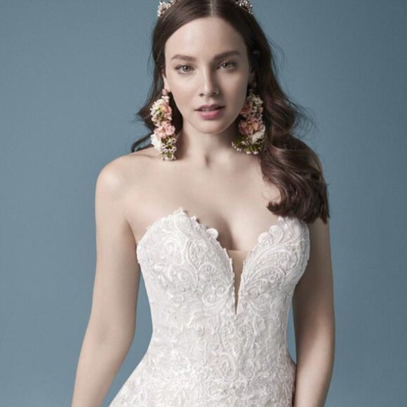 Maggie Sottero Tennyson Cream Lace Wedding Dress - Picture 3 of 6